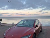 Gebraucht Tesla Model 3 Long Range AWD 288 kW (392 PS) 2024 Rot Limousine