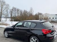 Gebraucht BMW 118 Advantage 136 PS (100 kW) 2018 Schwarz Kleinwagen