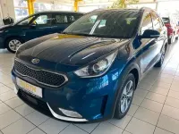 Używany Kia Niro Vision 141 KM (103 kW) 2019 Niebieski SUV