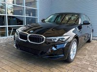 Neu BMW 318 Efficient Dynamics 156 PS (114 kW) 2026 Schwarz uni