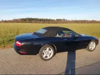 Używany Jaguar XK8 284 KM (208 kW) 1999 Czarny Kabriolet