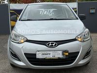 Gebraucht Hyundai i20 Classic 86 PS (63 kW) 2014 Silber Kleinwagen