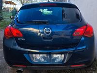 Gebraucht Opel Astra Edition 116 PS (85 kW) 2011 Blau Limousine