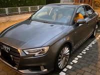 Gebraucht Audi A3 116 PS (85 kW) 2017 Grau Limousine