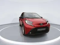 Gebraucht Toyota Aygo Pulse 72 PS (52 kW) 2022 Rot Kleinwagen