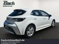 Gebraucht Toyota Corolla Business Edition 116 PS (85 kW) 2021 Weiß Kleinwagen