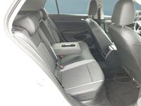 Gebraucht VW Golf VIII 150 PS (110 kW) 2025 Weiß Kleinwagen