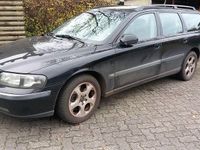 Gebraucht Volvo V70 131 PS (96 kW) 2002 Schwarz Kombi
