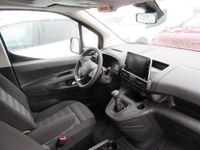 Gebraucht Opel Combo Life Edition 102 PS (75 kW) 2022 Kontrast grau/quarz silber Van / Kleinbus