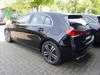 Gebraucht Mercedes A200 Progressive 163 PS (119 kW) 2022 Schwarz Kleinwagen