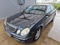 Gebraucht Mercedes E280 190 PS (139 kW) 2006 Blau Limousine