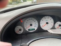 Gebraucht Chrysler Voyager 147 PS (108 kW) 2002 Silber Van / Kleinbus