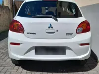 Gebraucht Mitsubishi Space Star Basis 71 PS (52 kW) 2018 Weiß Kleinwagen