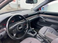 Gebraucht Audi A4 101 PS (74 kW) 2000 Rot Limousine