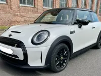 Second-hand Mini Cooper SE 135 kW (184 CP) 2023 Alb Hatchback