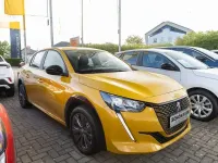 Gebraucht Peugeot e-208 Active 11 kW (15 PS) 2023 Gelb Kleinwagen