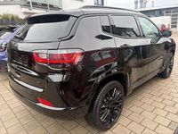 Second-hand Jeep Compass 131 CP (96 kW) 2023 Negru SUV