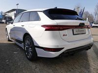 Gebraucht Audi A6 e-tron S-Line 269 kW (367 PS) 2025 Gletscherweiß metallic Kombi