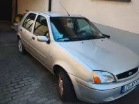 Gebraucht Ford Fiesta Ghia 75 PS (55 kW) 2000 Silber Kleinwagen