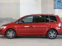 Gebraucht VW Touran Highline 170 PS (125 kW) 2010 Rot Van / Kleinbus