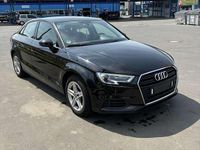 Gebraucht Audi A3 Basis 150 PS (110 kW) 2018 Schwarz Limousine