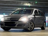 Gebraucht Opel Astra 140 PS (102 kW) 2006 Silber Kombi
