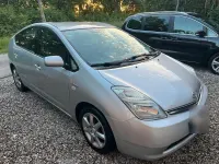 Gebraucht Toyota Prius 113 PS (83 kW) 2007 Silber Kleinwagen