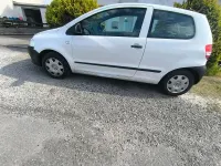 Gebraucht VW Fox 54 PS (39 kW) 2008 Weiß Kleinwagen