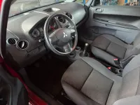 Gebraucht Mitsubishi Colt 75 PS (55 kW) 2009 Rot Kleinwagen
