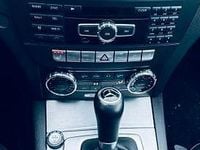 Gebraucht Mercedes C180 156 PS (114 kW) 2012 Schwarz Limousine