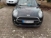 Gebraucht Mini Cooper 102 PS (75 kW) 2018 Schwarz Kleinwagen