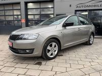 Gebraucht Skoda Rapid Ambition 122 PS (89 kW) 2015 Beige Kleinwagen