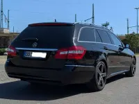 Gebraucht Mercedes E250 Elegance 204 PS (150 kW) 2010 Schwarz Kombi