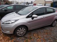 Gebraucht Ford Fiesta Trend 82 PS (60 kW) 2012 Silber Kleinwagen