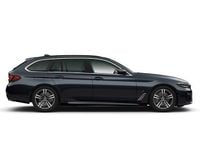 Gebraucht BMW 520 M Sport 190 PS (139 kW) 2023 Schwarz Kombi