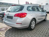 gebraucht Opel Astra 1.4 J Sports Tourer Selection 8 fach Bereift