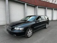 Używany Volvo V70 250 KM (183 kW) 2002 Czarny Kombi