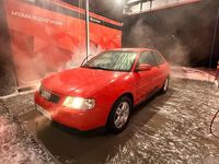 Gebraucht Audi A3 100 PS (73 kW) 1999 Rot Kleinwagen