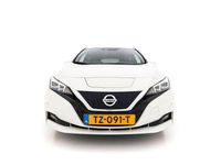 Gebraucht Nissan Leaf Tekna 110 kW (150 PS) 2018 Weiß Kleinwagen