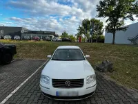 Gebraucht VW Passat 131 PS (96 kW) 2003 Weiß Limousine
