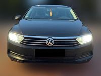 Gebraucht VW Passat Trendline 125 PS (91 kW) 2018 Schwarz Kombi