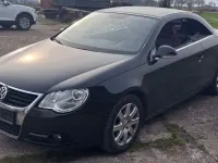 Używany VW Eos 200 KM (147 kW) 2007 Czarny Kabriolet