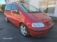 Gebraucht VW Sharan Highline 131 PS (96 kW) 2004 Rot Van / Kleinbus