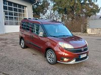 Gebraucht Fiat Doblò 120 PS (88 kW) 2016 Rot Van / Kleinbus