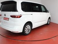 Gebraucht VW Multivan Basis 150 PS (110 kW) 2023 Van