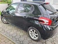 gebraucht Peugeot 208 Sondermodell Style , 1.2 VTi,