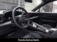 Gebraucht Porsche Macan Turbo 469 kW (639 PS) 2025 Silber SUV