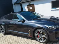 Gebraucht Kia Stinger GT 370 PS (272 kW) 2018 Grau Kleinwagen