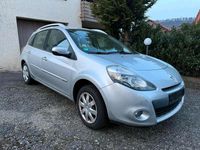 Gebraucht Renault Clio GrandTour 88 PS (64 kW) 2012 Grau Kombi