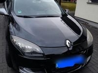 Gebraucht Renault Mégane GrandTour Bose Edition 131 PS (96 kW) 2011 Schwarz Kombi
